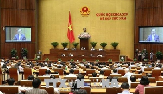 Không được a dua, phụ họa theo những quan điểm lệch lạc, sai trái