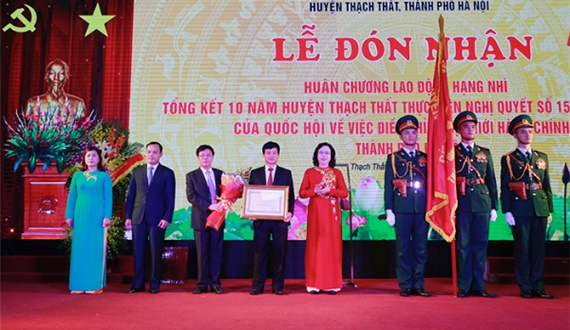 Huyện Thạch Thất đón nhận Huân chương Lao động Hạng Nhì
