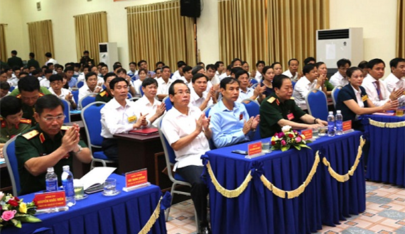 Phó Bí thư Thành uỷ Hà Nội Đào Đức Toàn dự diễn tập khu vực phòng thủ tại huyện Mỹ Đức