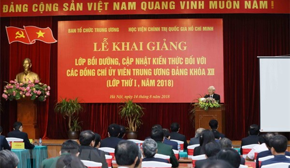 Khai giảng Lớp bồi dưỡng cho các Ủy viên BCH Trung ương Khóa XII