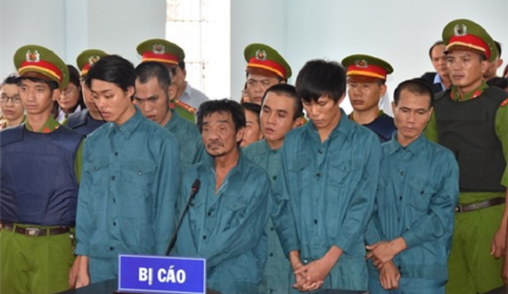 Chiêu trò kêu gọi "tổng biểu tình" - đừng kéo mây đen về giữa trời quang!