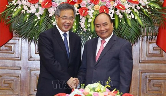 Thủ tướng Nguyễn Xuân Phúc tiếp Phó thủ tướng Quốc vụ viện Trung Quốc và Thứ trưởng Thương mại Hoa Kỳ