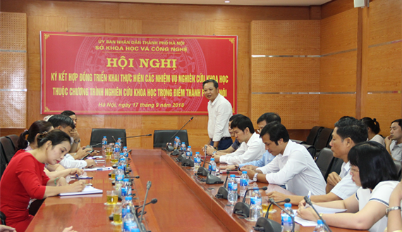 Sở khoa học và công nghệ Hà Nội ký kết hợp đồng triển khai thực hiện các đề tài khoa học