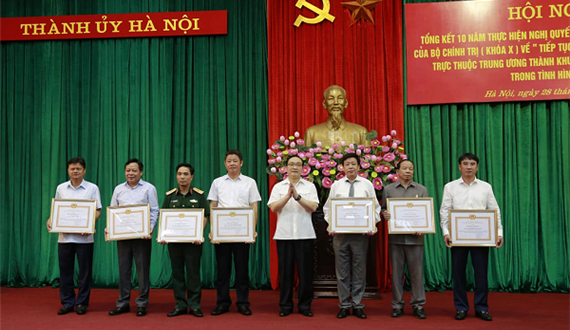 Xây dựng, bảo vệ vững chắc thế trận quốc phòng - an ninh của Thủ đô