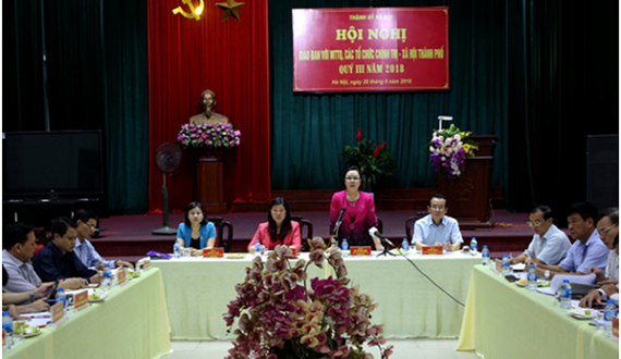 Thành ủy Hà Nội giao ban với MTTQ, các đoàn thể chính trị - xã hội quý III/2018