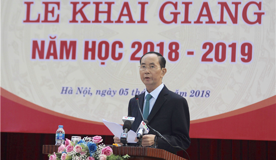 Chủ tịch nước Trần Đại Quang chúc mừng thầy trò cả nước nhân dịp năm học mới