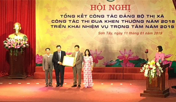 Thị xã Sơn Tây tổng kết công tác thi đua khen thưởng năm 2018