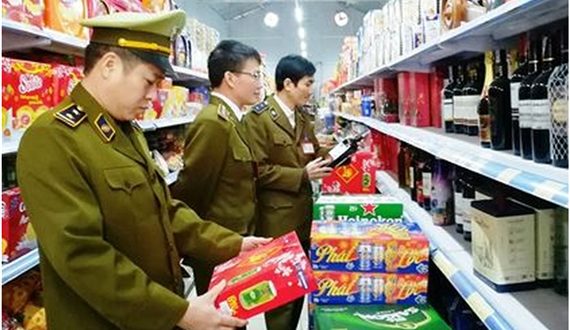 Giám sát chặt chẽ, xử lý nghiêm tình trạng buôn lậu, gian lận thương mại và hàng giả trong dịp Tết  Nguyên đán Kỷ Hợi 2019.