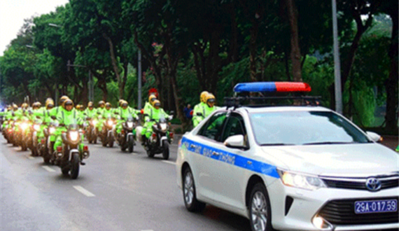 Hà Nội: Đồng loạt ra quân hưởng ứng Năm An toàn giao thông năm 2019