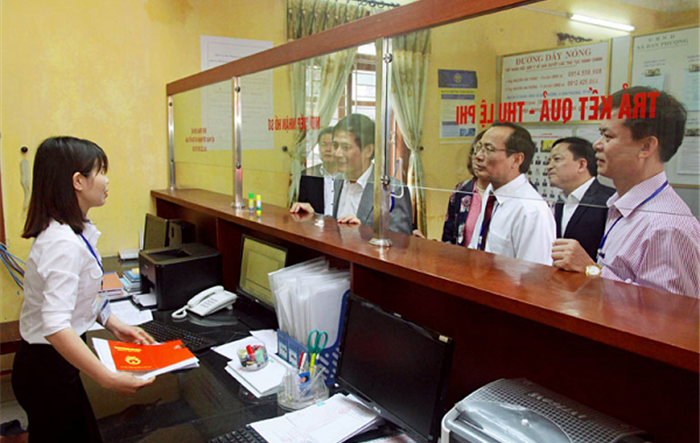 Xử lý nghiêm vi phạm trong thực thi quyền lực