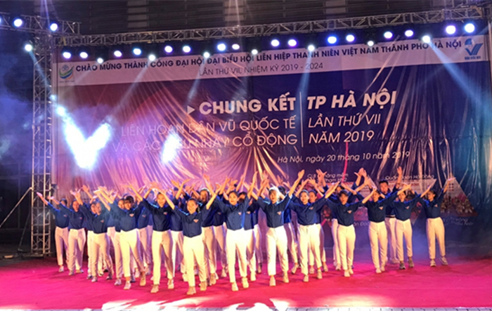 Chung kết Liên hoan Dân vũ quốc tế và các điệu nhảy cổ động của thanh niên Thủ đô