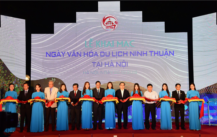Khai mạc “Ngày Văn hóa, Du lịch Ninh Thuận tại Hà Nội”