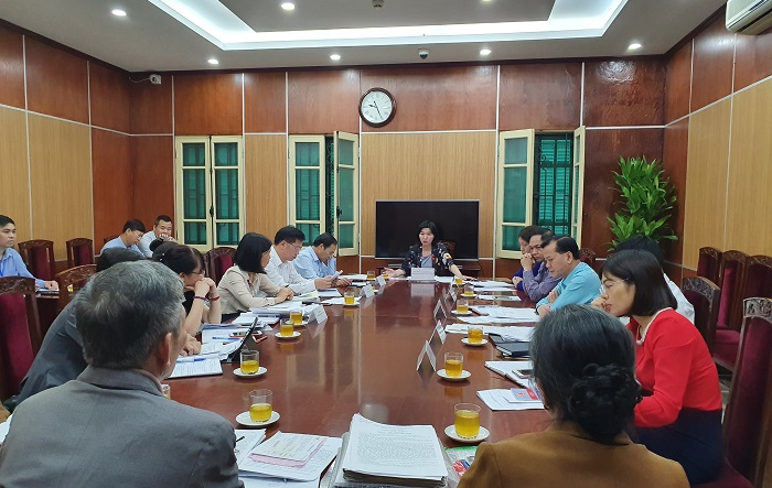 Phó Chủ tịch HĐND Thành phố  Phùng Thị Hồng Hà tiếp công dân theo vụ việc