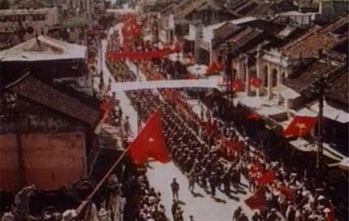 Tự hào lịch sử, vững bước đi lên