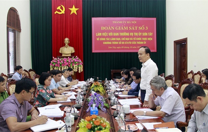 Đoàn giám sát số 3 của Thành ủy Hà Nội làm việc với Thị ủy Sơn Tây về Chương trình số 05-CTr/TU 