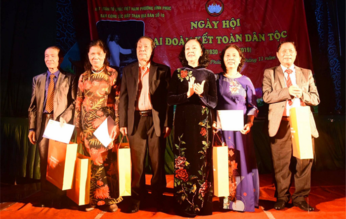 Trưởng ban Dân vận Trung ương dự Ngày hội Đại đoàn kết toàn dân tộc tại quận Ba Đình