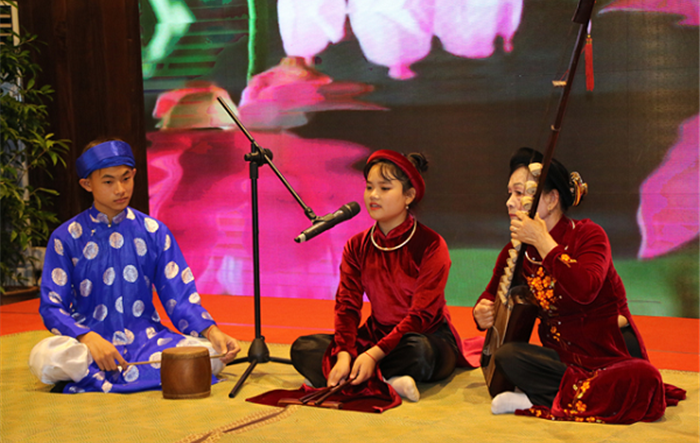 Khai mạc Liên hoan Tài năng trẻ ca trù Hà Nội lần thứ II-2019