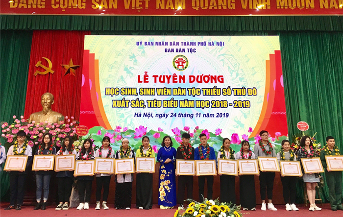 Tuyên dương 117 học sinh, sinh viên dân tộc thiểu số Thủ đô tiêu biểu