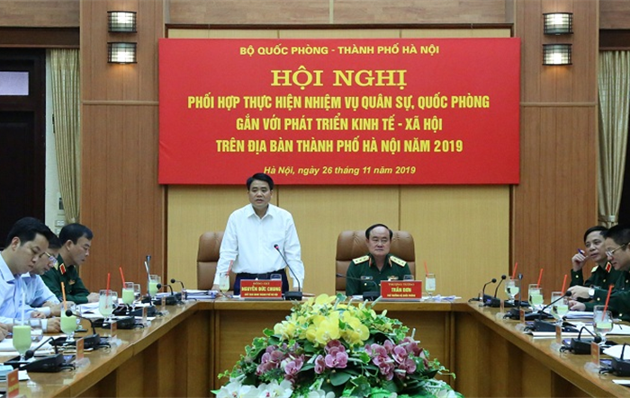 Phối hợp thực hiện nhiệm vụ quân sự, quốc phòng gắn với phát triển kinh tế - xã hội trên địa bàn Hà Nội