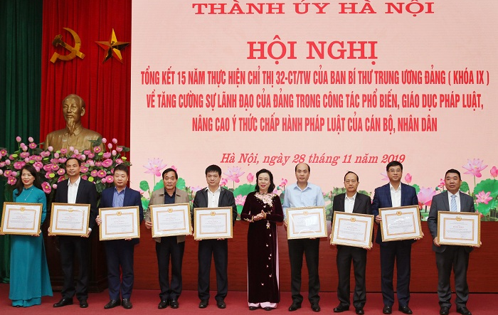 Thành ủy tổng kết 15 năm thực hiện Chỉ thị 32-CT/TW của Ban Bí thư