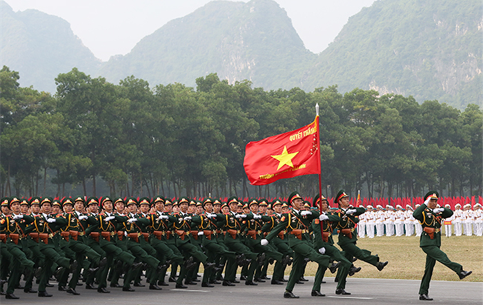 Không có và không bao giờ có “quân đội trung lập”, “đứng ngoài chính trị”