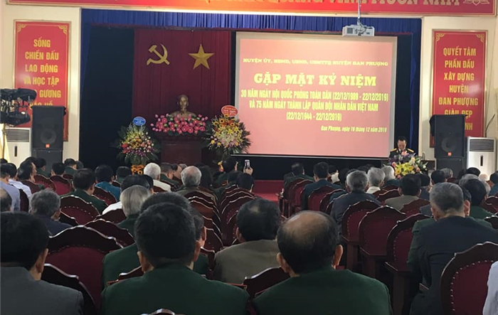 Kỷ niệm 30 năm Ngày hội Quốc phòng toàn dân, 75 năm Ngày thành lập Quân đội nhân dân Việt Nam