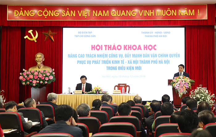 Nâng cao trách nhiệm công vụ, đẩy mạnh dân vận chính quyền trong điều kiện mới