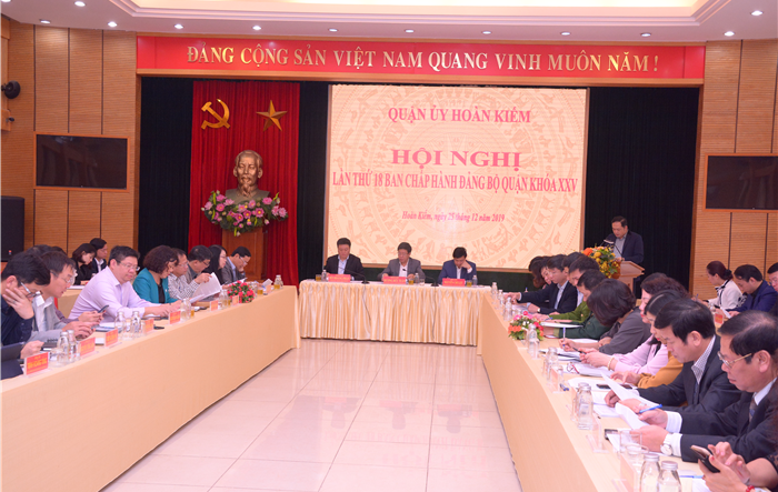 Hội nghị lần thứ 18 Ban Chấp hành Đảng bộ quận Hoàn Kiếm khóa XXV