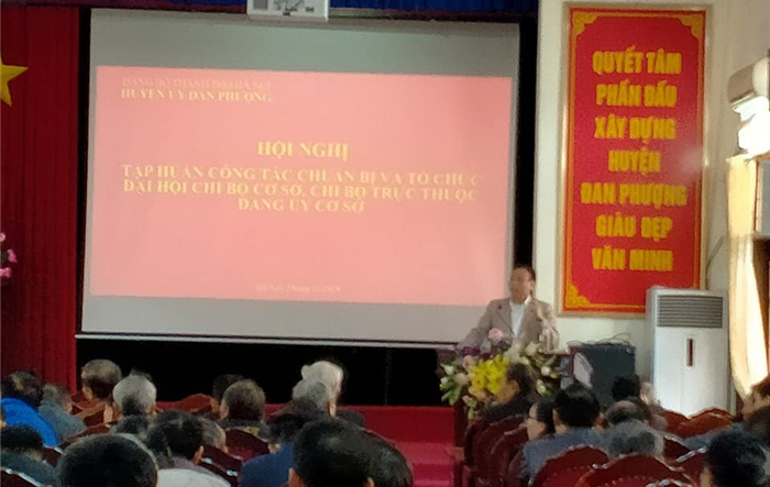 Tập huấn công tác chuẩn bị và tổ chức Đại hội chi bộ cơ sở, chi bộ trực thuộc Đảng ủy cơ sở