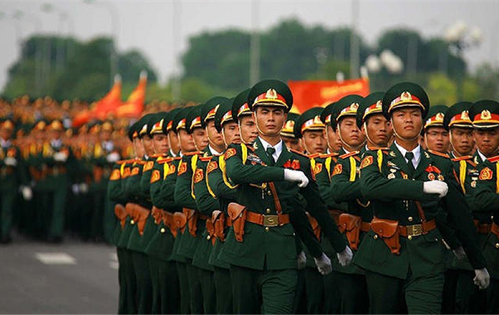 Phát huy truyền thống vẻ vang của quân đội anh hùng: Xây dựng nhân tố chính trị - tinh thần của nền Quốc phòng toàn dân bảo vệ Tổ quốc trong tình hình mới