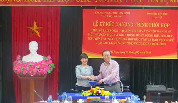 Ký kết chương trình phối hợp trong hoạt động khuyến học, khuyến tài, xây dựng xã hội học tập