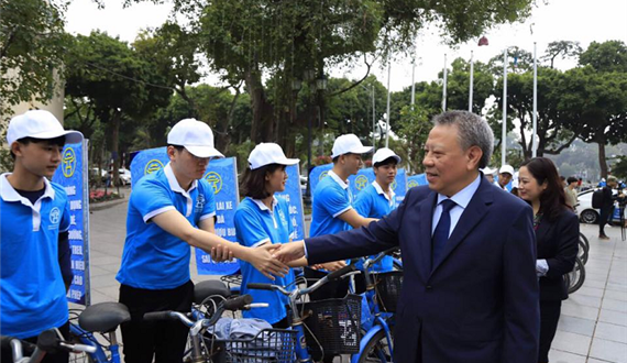 Ra quân phát động thực hiện xây dựng người Hà Nội thanh lịch, văn minh năm 2019