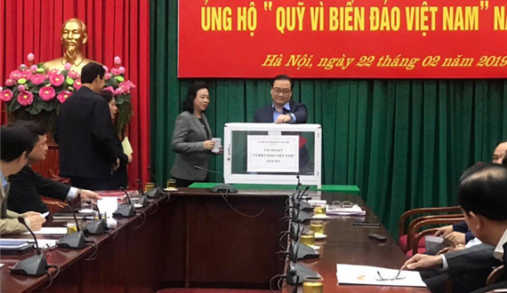Cơ quan Thành ủy Hà Nội quyên góp ủng hộ Quỹ “Vì biển, đảo Việt Nam” năm 2019