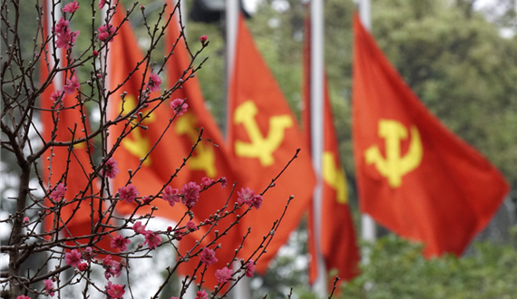 Kỷ niệm 89 năm Ngày thành lập Đảng Cộng sản Việt Nam (3/2/1930-3/2/2019): Dựa vào Nhân dân, gắn bó máu thịt với Nhân dân