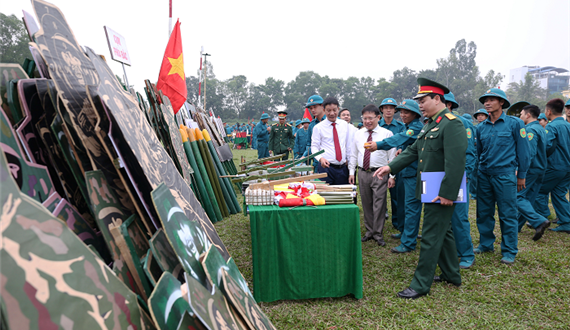 Lực lượng vũ trang huyện Sóc Sơn ra quân huấn luyện năm 2019