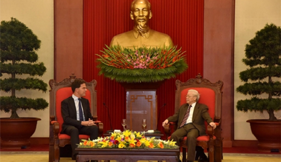 Tổng Bí thư, Chủ tịch nước tiếp; Thủ tướng đón, hội đàm; Chủ tịch Quốc hội hội kiến Thủ tướng Hà Lan M.Rút-tơ