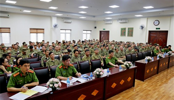 Khai giảng Lớp tập huấn pháp luật, nghiệp vụ và phòng cháy chữa cháy,  cứu nạn, cứu hộ