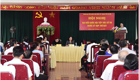 Chủ tịch HĐND thành phố Hà Nội tiếp xúc cử tri quận Hà Đông, Thanh Xuân: Thực hiện quyết liệt,  không “hứa hình thức”