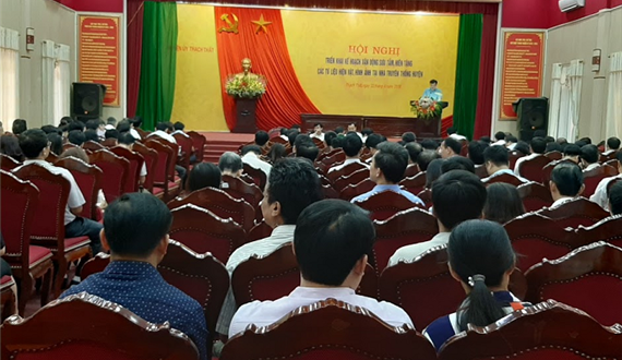 Vận động sưu tầm, hiến tặng các tư liệu hiện vật, hình ảnh tại nhà truyền thống huyện Thạch Thất
