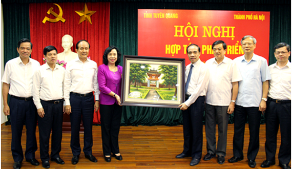 Hà Nội và Tuyên Quang tăng cường hợp tác trên nhiều lĩnh vực