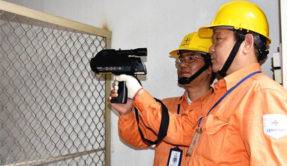 Tổng công ty Điện lực Hà Nội: Đảm bảo cung cấp điện an toàn, ổn định và chất lượng phục vụ dịp lễ 30/4 và 1/5