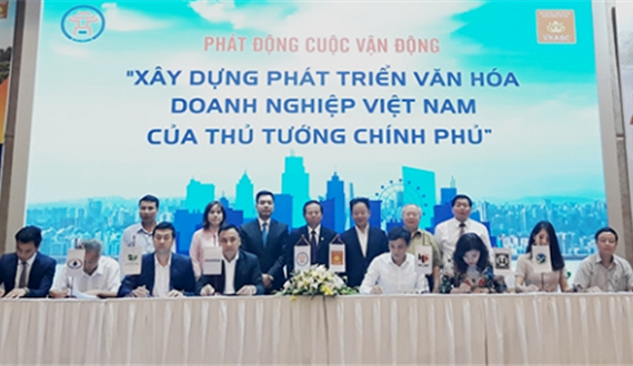 Phát động Cuộc vận động xây dựng và phát triển văn hóa doanh nghiệp Việt Nam