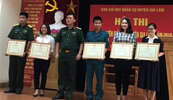 Hội thi báo cáo viên giỏi lực lượng vũ trang huyện Gia Lâm năm 2019