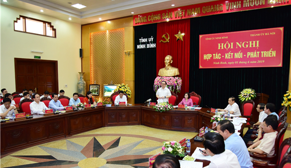 Thành phố Hà Nội và tỉnh Ninh Bình thống nhất nhiều nội dung hợp tác trong giai đoạn mới