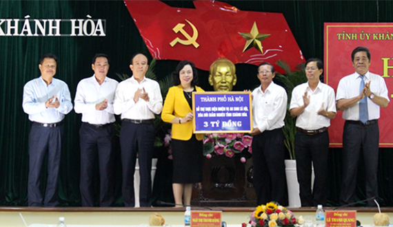 Hà Nội và Khánh Hòa tăng cường kết nối để phát triển du lịch