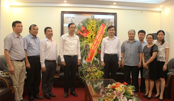Phó Bí thư Thành ủy Hà Nội Đào Đức Toàn thăm, chúc mừng các cơ quan báo chí