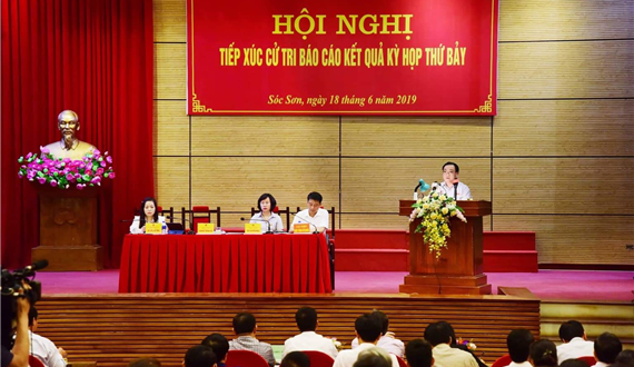 Bí thư Thành ủy Hà Nội Hoàng Trung Hải tiếp xúc cử tri huyện Sóc Sơn