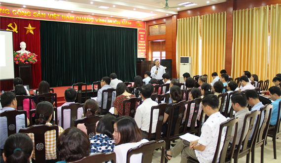 Lớp đào tạo, bồi dưỡng nghiệp vụ công tác xây dựng Đảng cho cán bộ quy hoạch cấp ủy cơ sở nhiệm kỳ 2020-2025 và các nhiệm kỳ tiếp theo đi thực tế tại Sở Khoa học và công nghệ Hà Nội
