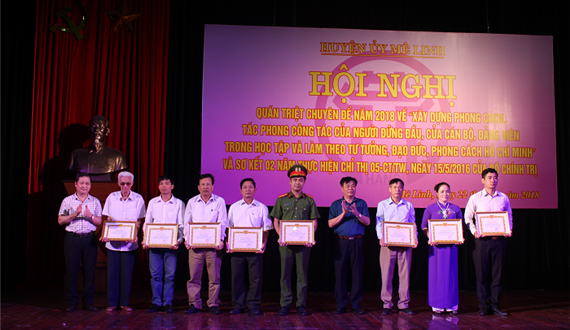 Người cán bộ mẫn cán