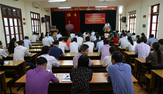Khai giảng Lớp bồi dưỡng cán bộ nguồn quy hoạch chức danh Bí thư, Phó Bí thư Đảng ủy xã, phường